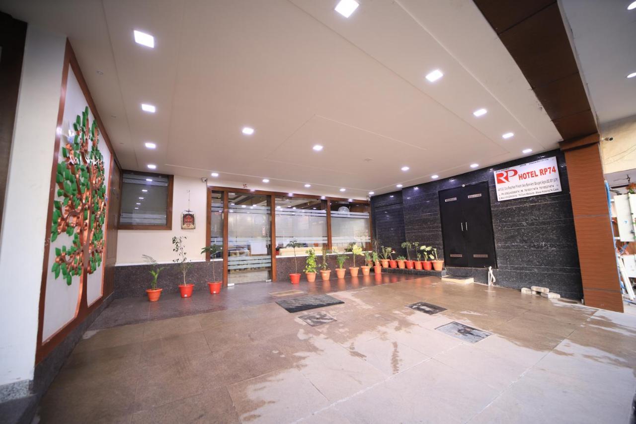 Hotel Royal Phoenix Agra  Buitenkant foto